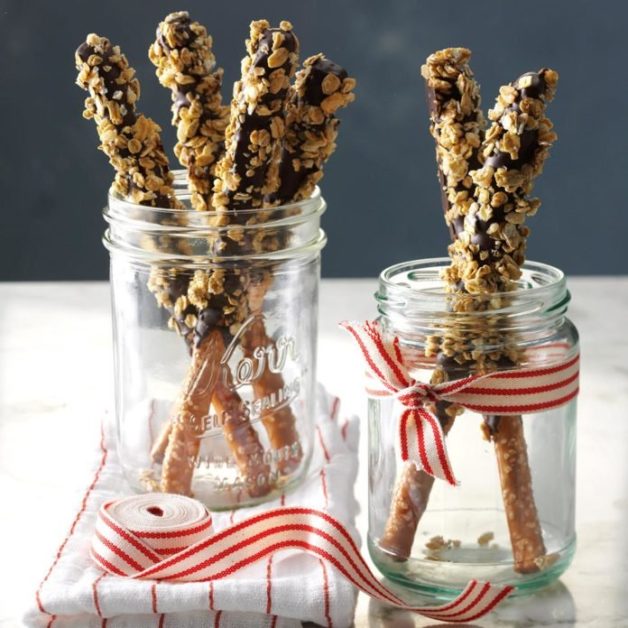 Crunchy Granola Pretzels